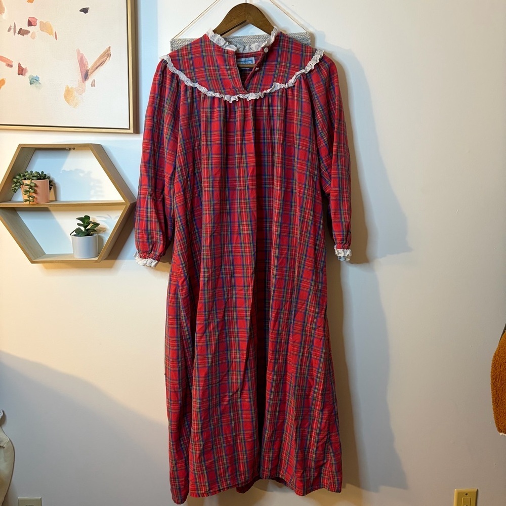 Vintage Plaid Nightgown - Picture 1 of 6